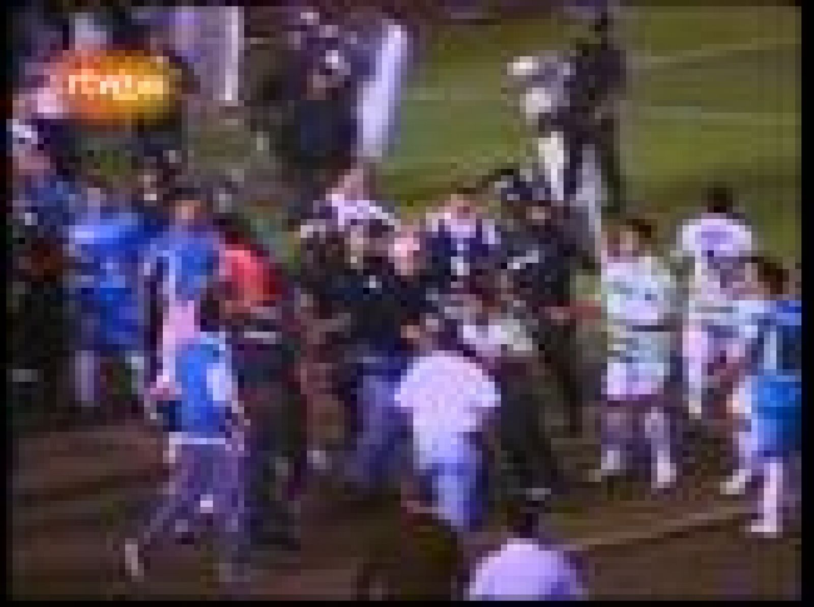 El delantero uruguayo Leonardo Medina, del Oriente Petrolero, sufrió una agresión durante el partido de la liga boliviana disputado el pasado domingo contra el Blooming.