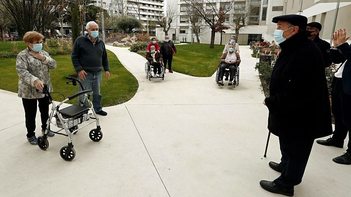 Telediario 1 - Los brotes más contagiosos se producen en las residencias de mayores