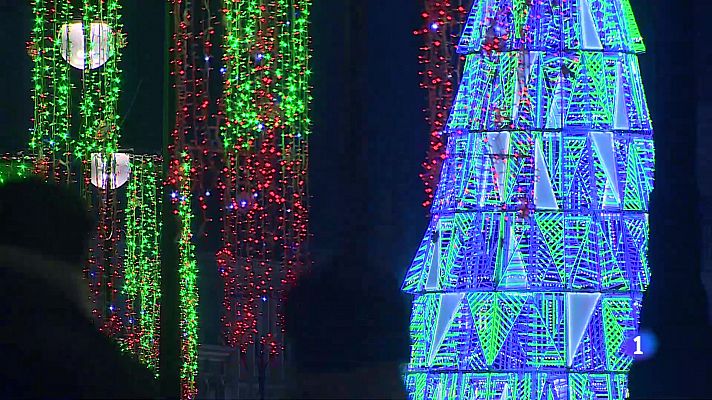 Telediario 1 - Juan Duyos llena de joyas Madrid