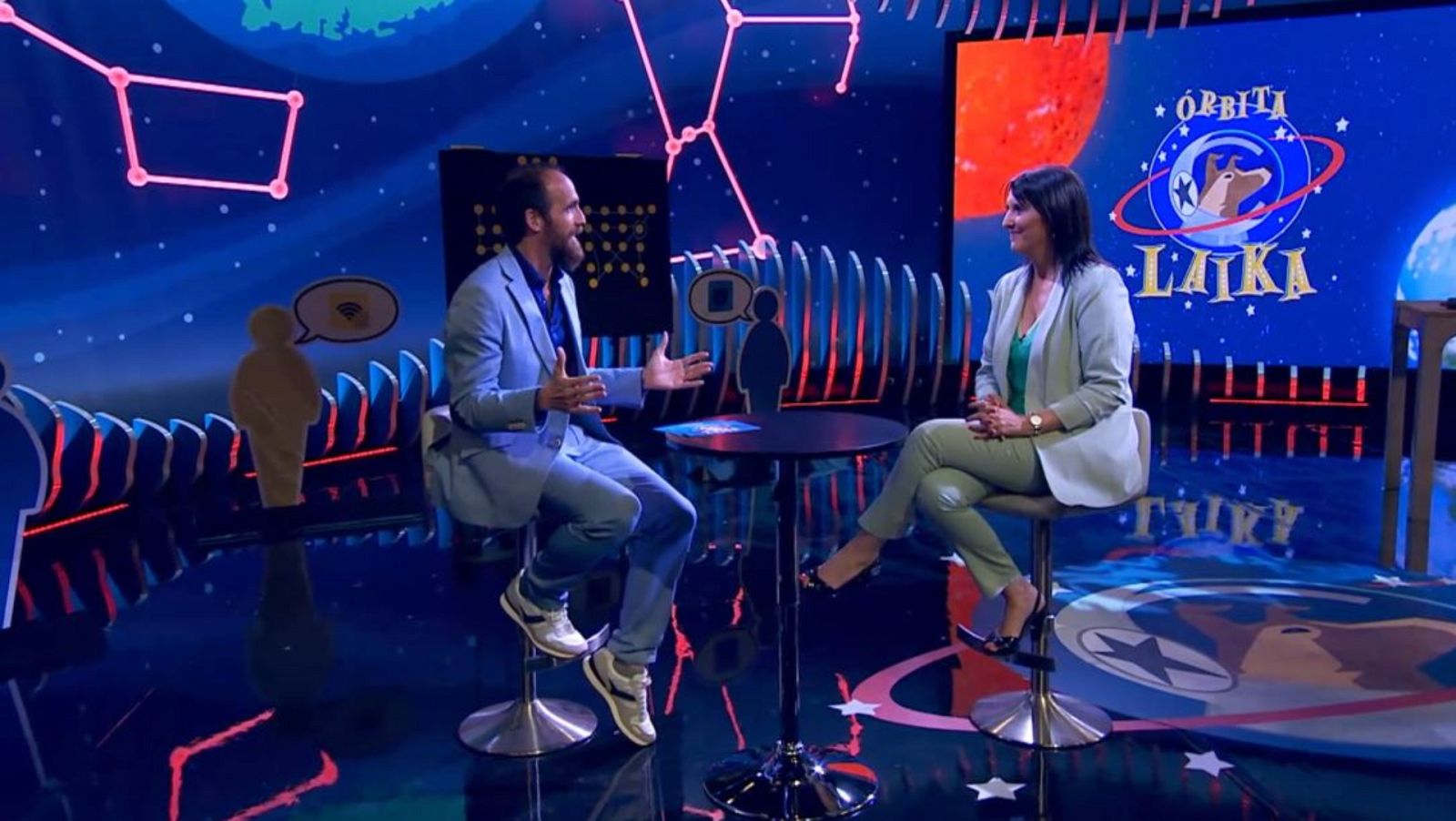 Órbita Laika - Entrevistas - Elena Gil Lizasoain