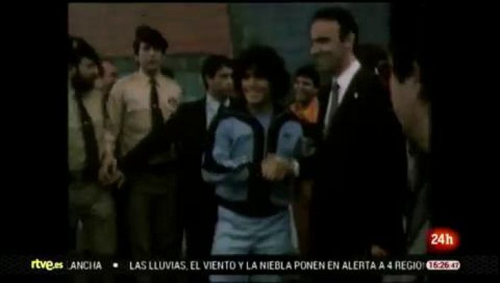 Parlamento - Muere Maradona, el fichaje que llegó al Congreso