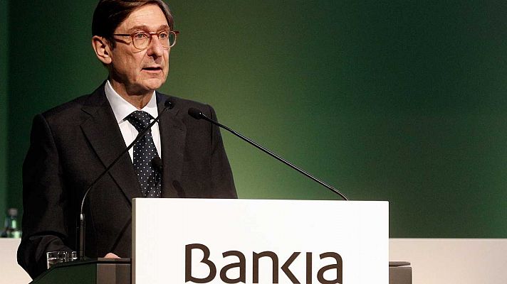 Telediario 1 - Los accionistas de Bankia dan luz verde a su fusión con Caixabank para crear el mayor banco de España