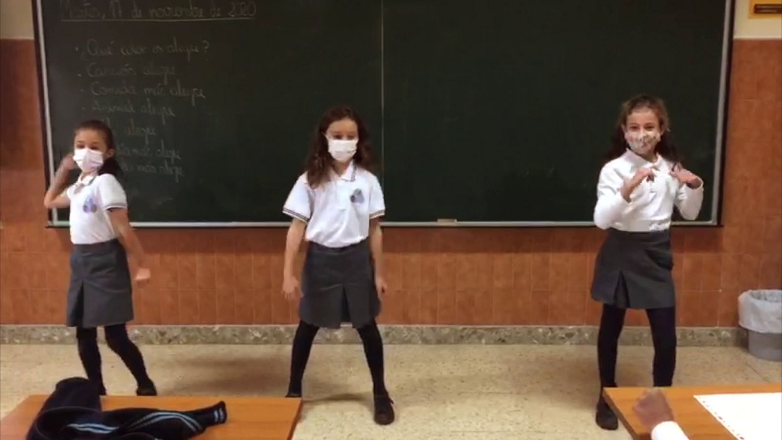 XVII Concurso de Cuentos Solidarios - Un año muy especial - 4º B Santísima Trinidad - Ver ahora