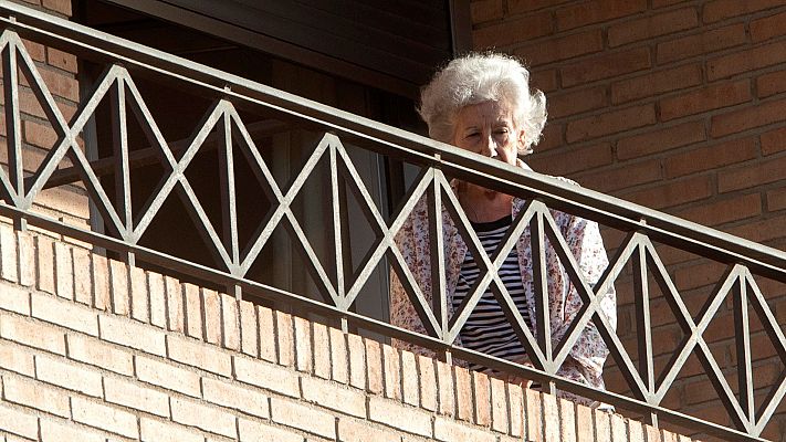 Telediario 1 - Denuncia violación de derechos fundamentales en residencias durante la primera ola de la pandemia