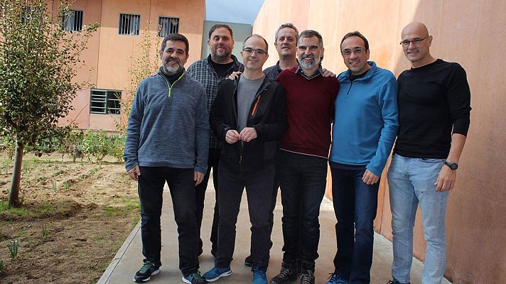 L'Informatiu - El Suprem revoca el tercer grau dels nou presos independentistes per considerar-lo "prematur"