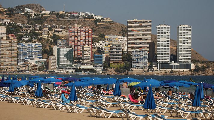 España Directo - España Directo - Benidorm de paseo
