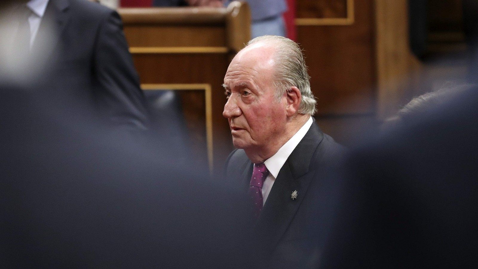 El empresario interrogado por la fiscalía admite regalos al rey emérito, pero niega transferencias a Juan Carlos I