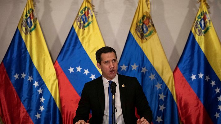 Telediario 1 - Guaidó no descarta el uso de la fuerza en Venezuela