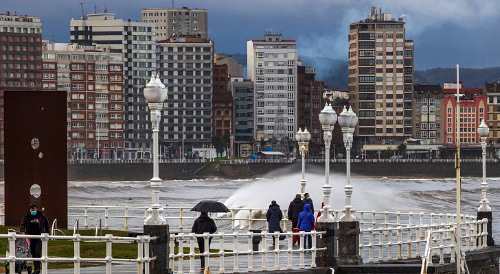 Ernest se despide de España con nieve y fuerte o