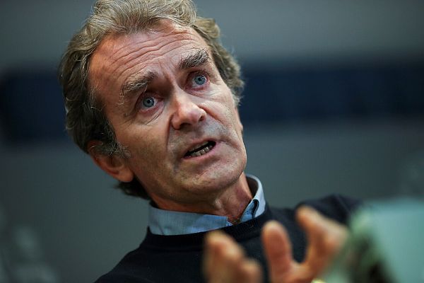 Telediario 1 - Simón critica la politización de la pandemia en una carta en "The Lancet"