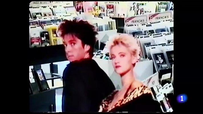 Telediario 1 - Un año después de la muerte de Marie Fredriksson, la cantante de Roxette, se publica 'Bag of Trix'