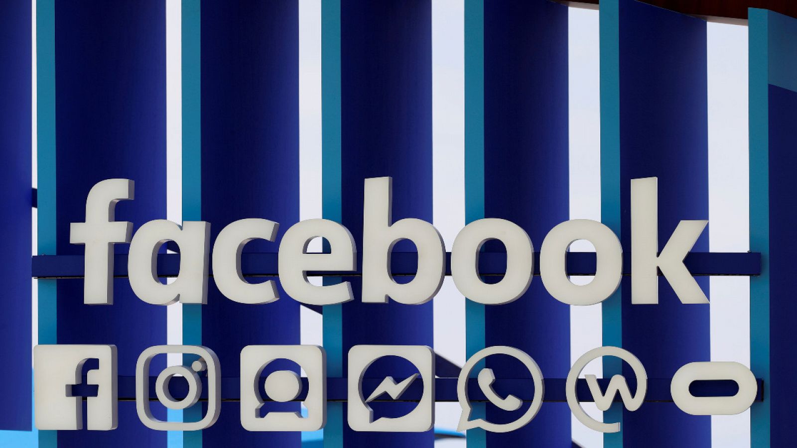 EE.UU. declara la guerra a Facebook