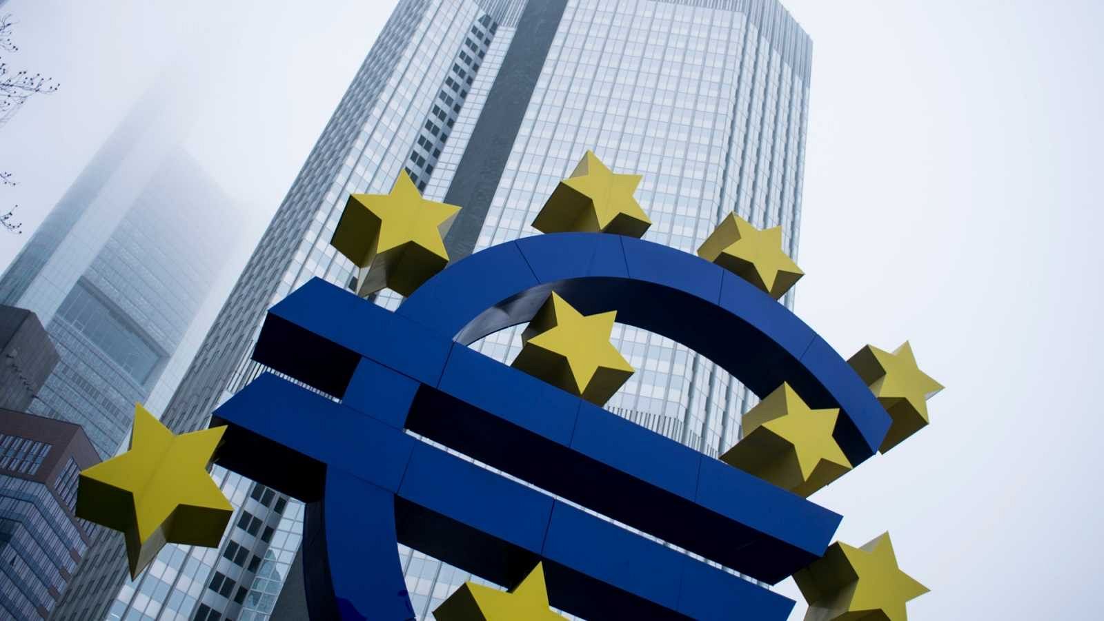 El BCE aumenta las compras de deuda en 500.000 millones, hasta los 1,85 billones