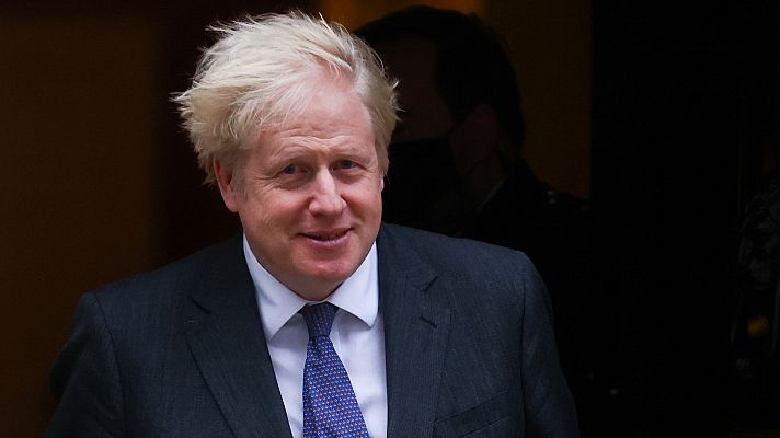 Johnson admite la posibilidad de un 'Brexit' duro
