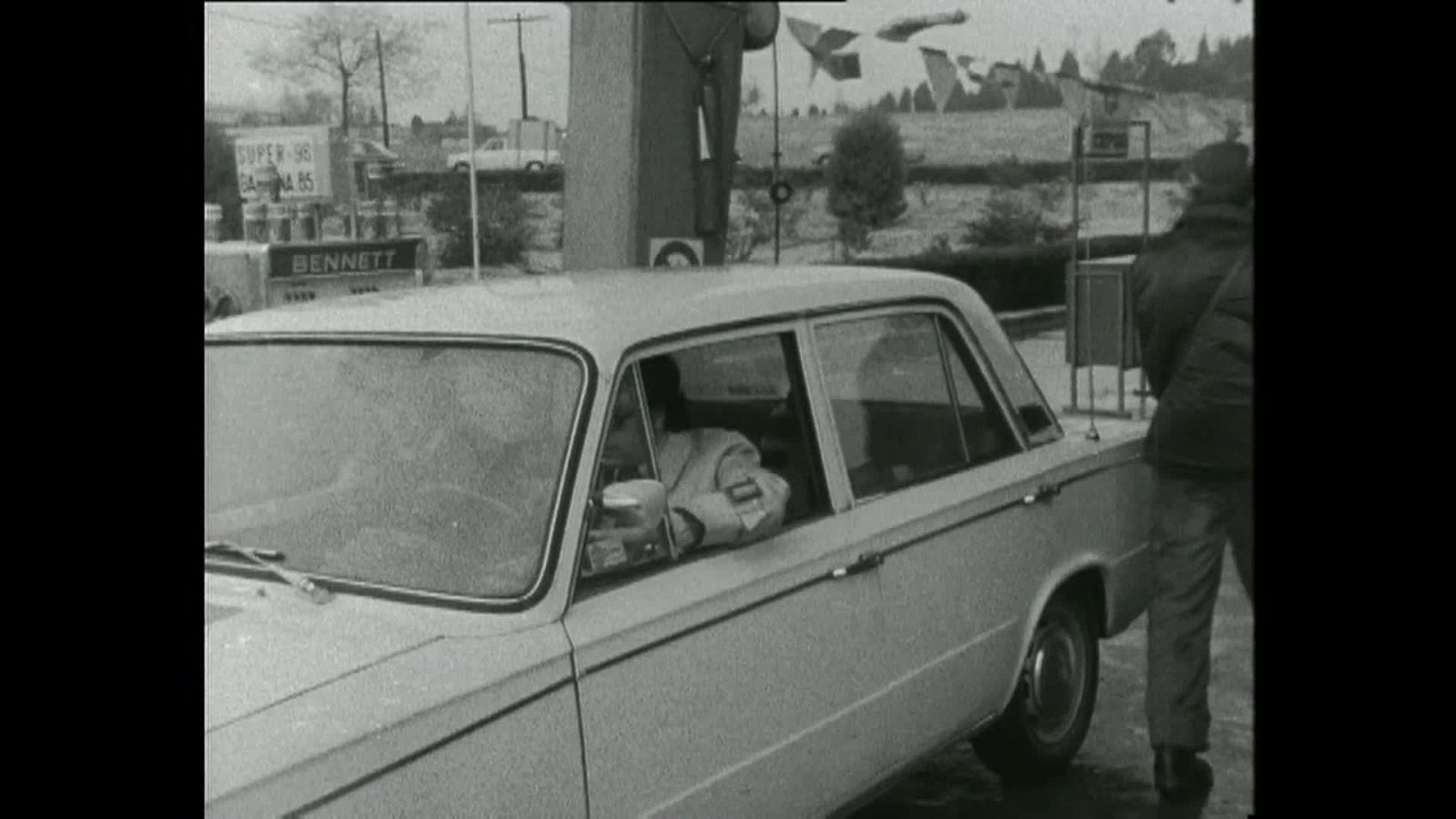 Informe Semanal - Temas para uno año (Resumen de 1974)