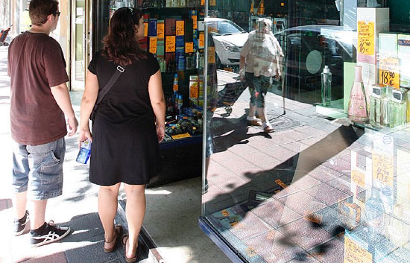 La economía española cae un 4,2% 