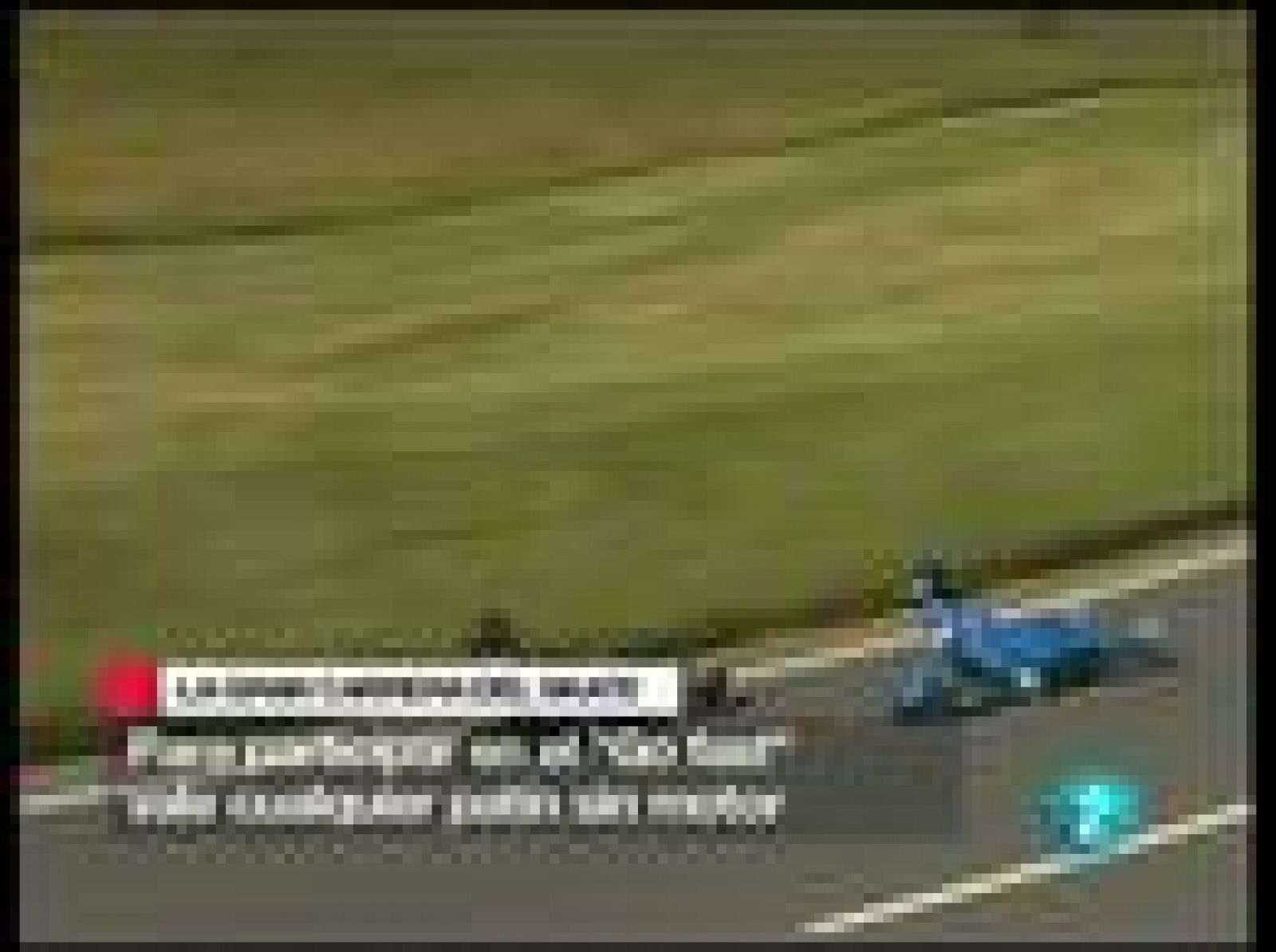 200 skaters se tiraron por la Colina Bachy (Francia) en la "carrera del Skate". Para participar en el "Go Fast" vale cualquier patín que no tenga motor. Es un día para que los skaters descarguen adrenalina, suban a sus patines y se armen de valor pa