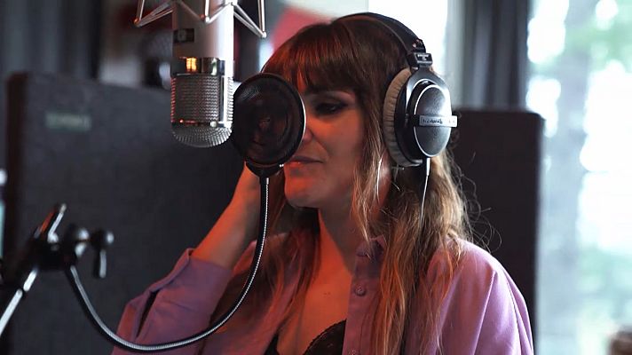 Cuéntame cómo pasó - Rozalén pone voz a la cabecera de 'Cuéntame'