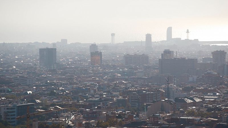 Los líderes de la UE se comprometen a reducir las emisiones un 55 % para 2030 con un acuerdo empañado por la pandemia