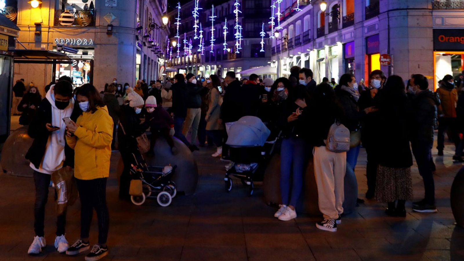 Telediario 2 en cuatro minutos - 12/12/20 - RTVE.es