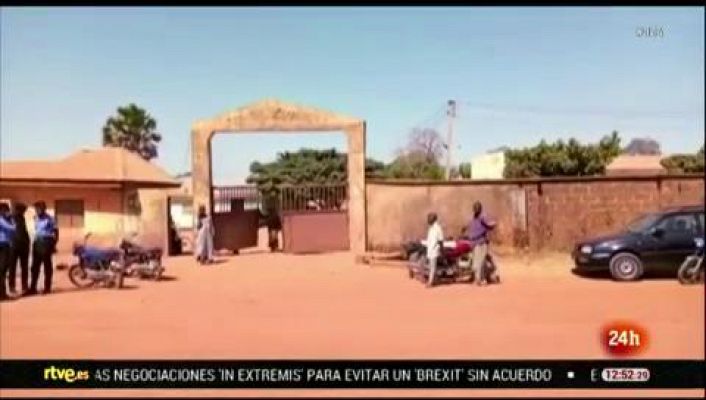 Informativo 24h - Boko Haram se atribuye un secuestro de niños en Nigeria