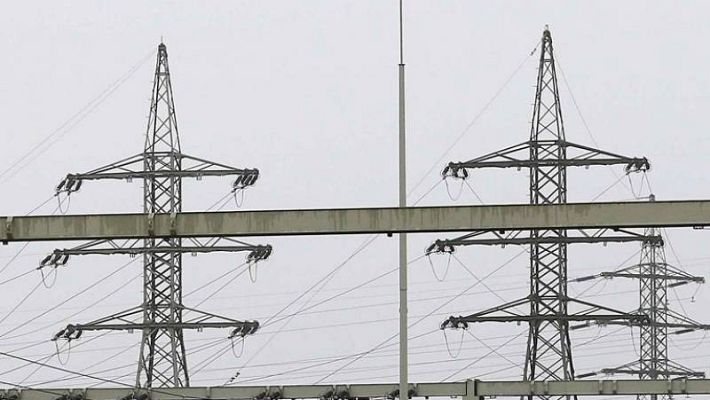 Especiales informativos - El Gobierno asegura que no permitirá "cortes de suministro"