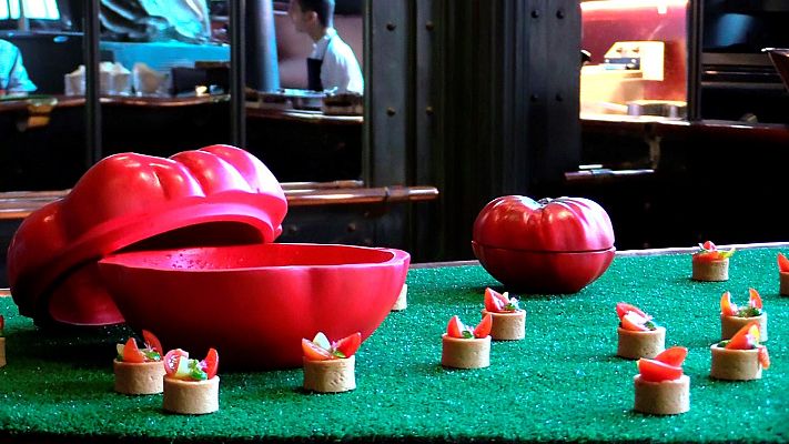 Telediario 1 - La Guía Michelín premia la sostenibilidad de 21 restaurantes españoles con su estrella verde