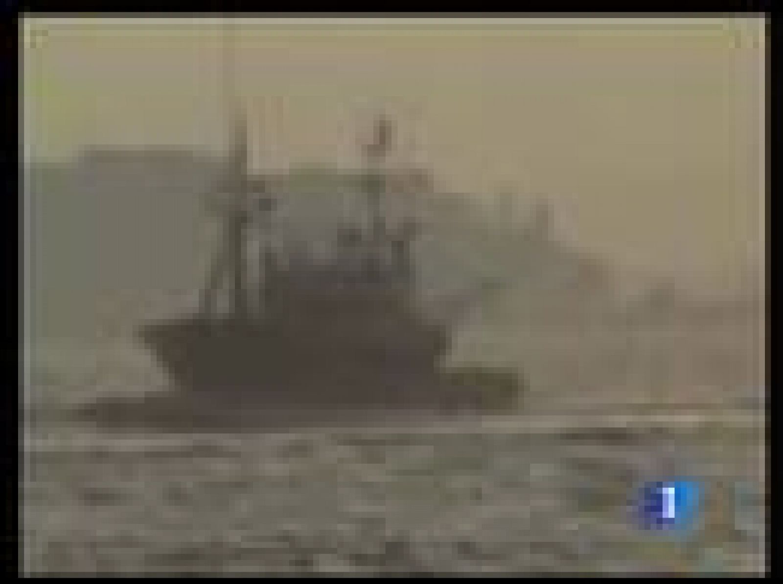 Continúa atracado en el puerto de La Rochelle el bonitero cántabro que ayer retuvieron las autoridades francesas | Ver