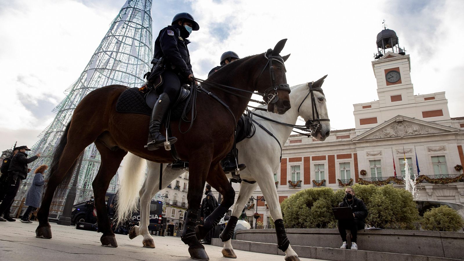 Las comunidades estudian ampliar las limitaciones en Navidad