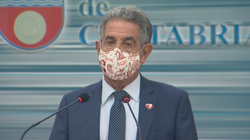 El presidente Revilla pide a los cántabros "moverse lo menos posible" 