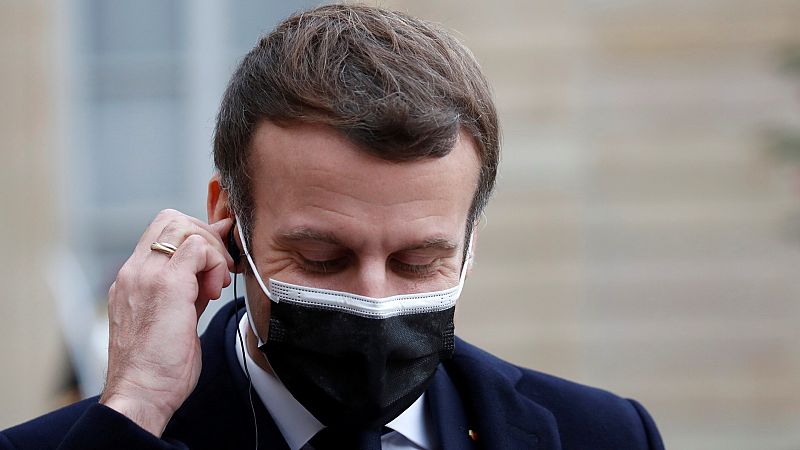 Emmanuel Macron, positivo en COVID-19