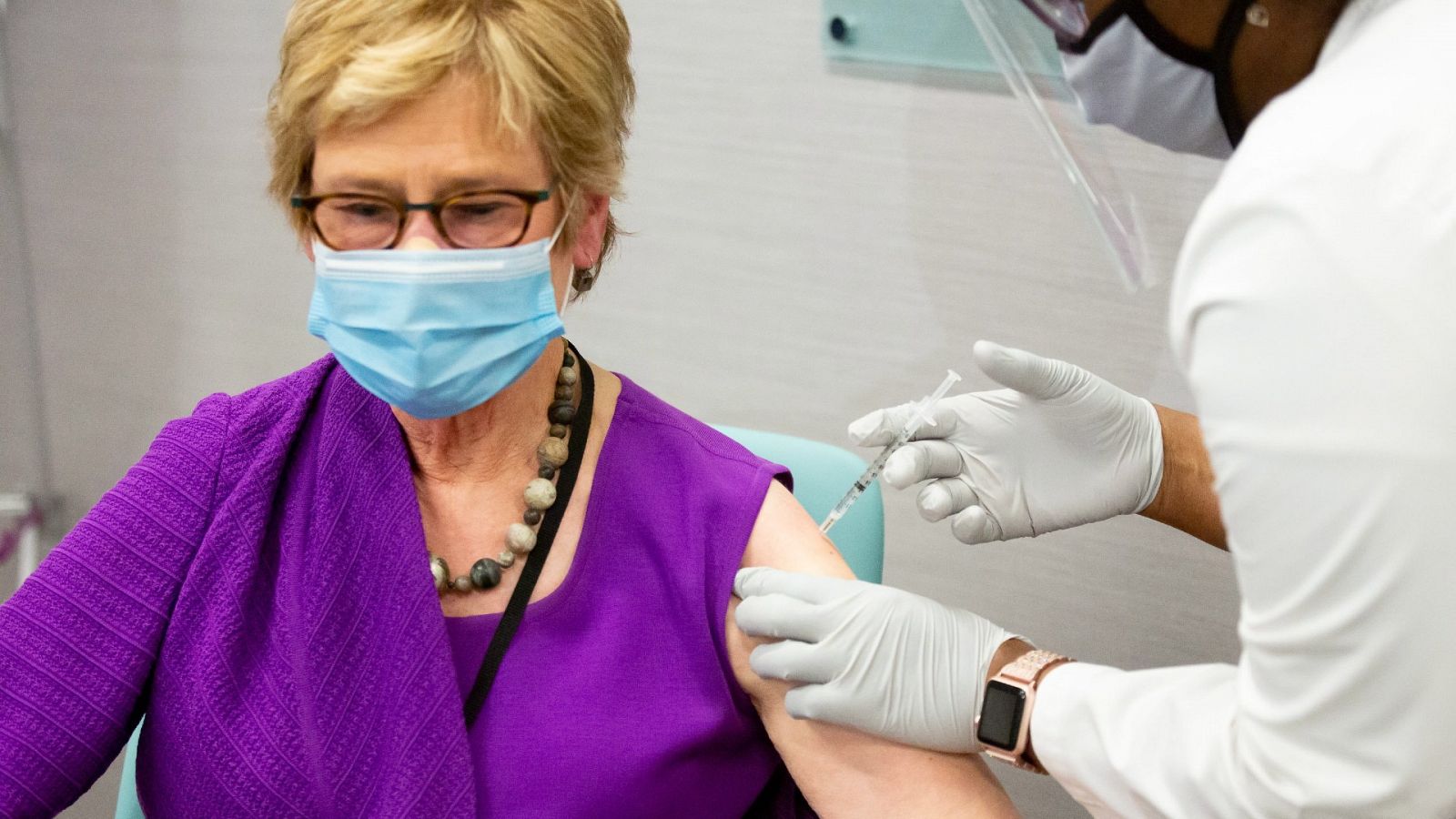 Coronavirus | España se prepara para empezar a vacunar el 27 de diciembre - RTVE.es