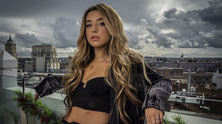 D Corazón - ¡Fuera complejos! Con Lola Índigo