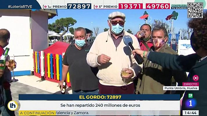 A un feriante le toca el 'Gordo' de la Lotería