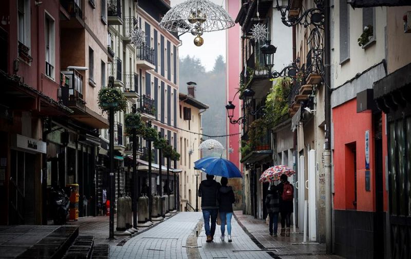 Lluvias fuertes en el oeste de Galicia y temperaturas en descenso