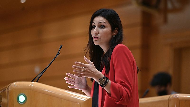 Lorena Roldán (Cs) critica la gestión del Gobierno: "Estamos en vísperas de Navidad y tenemos 17 planes distintos"