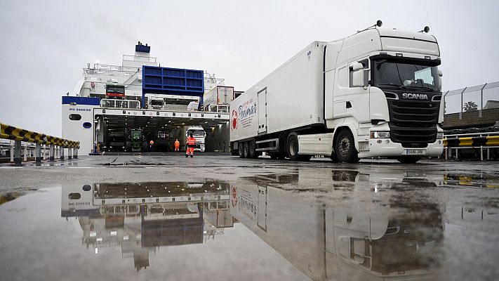 Manolo Roa, camionero español atrapado en el Reino Unido: "El Gobierno parece que no se acuerde de nosotros"