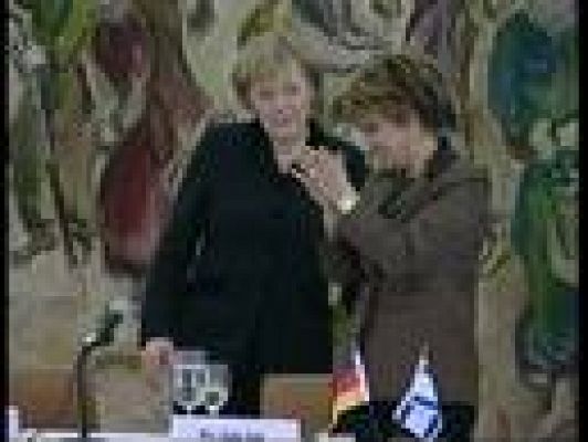 Merkel pide disculpas a Israel