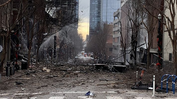 Informativo 24h - Una explosión "intencionada" sacude el centro de Nashville y deja tres heridos leves