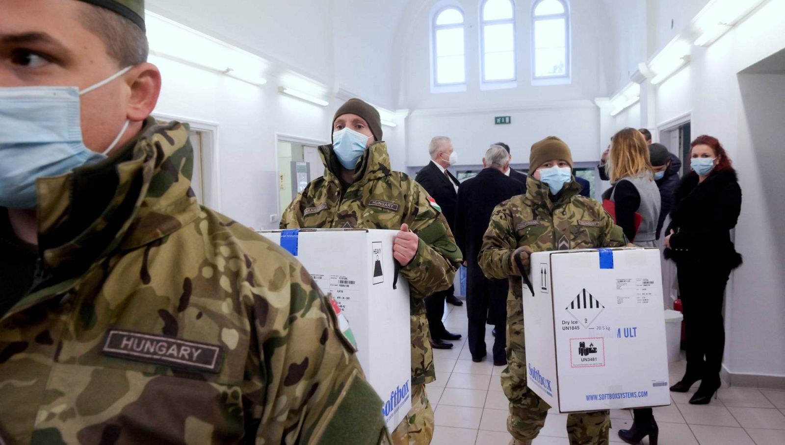 Alemania, Eslovaquia y Hungría comienzan la vacunación anti covid un día antes de lo previsto