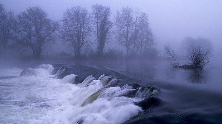 El tiempo - Viento fuerte en la mitad norte e interior este peninsular, litoral mediterráneo y Baleares