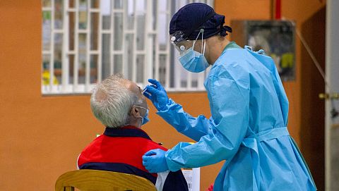 Detectados en Andalucía cinco casos de la cepa británica de coronavirus