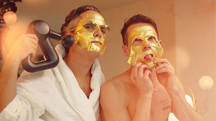 #NavidadesRasé - Josie se va de spa con Juanjo Ballesta en sus Navidades Rasé