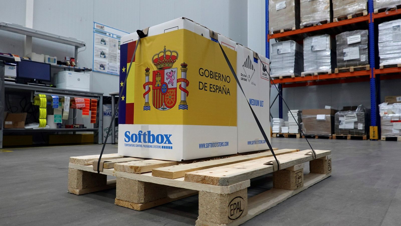 PP y Ciudadanos acusan al Gobierno de aprovechar la vacuna para hacer propaganda