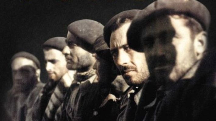 Telediario 1 - Los lectores de Arturo Pérez-Reverte crean un álbum de sus familiares que combatieron en la Guerra Civil