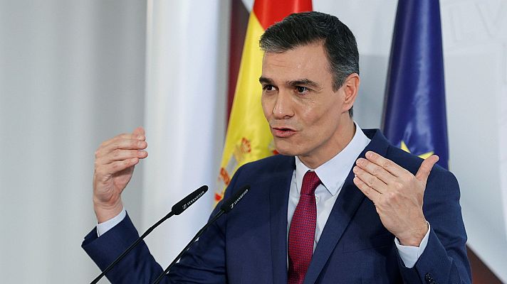 Informativo 24h - Sánchez ve "valiente" el discurso navideño del rey y asegura que el Gobierno defiende la monarquía