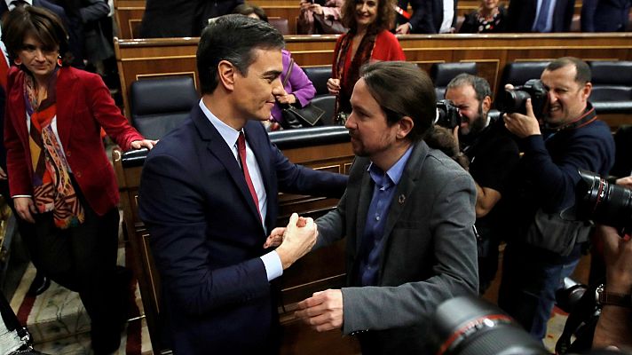 Telediario 1 - Un año de Gobierno de coalición