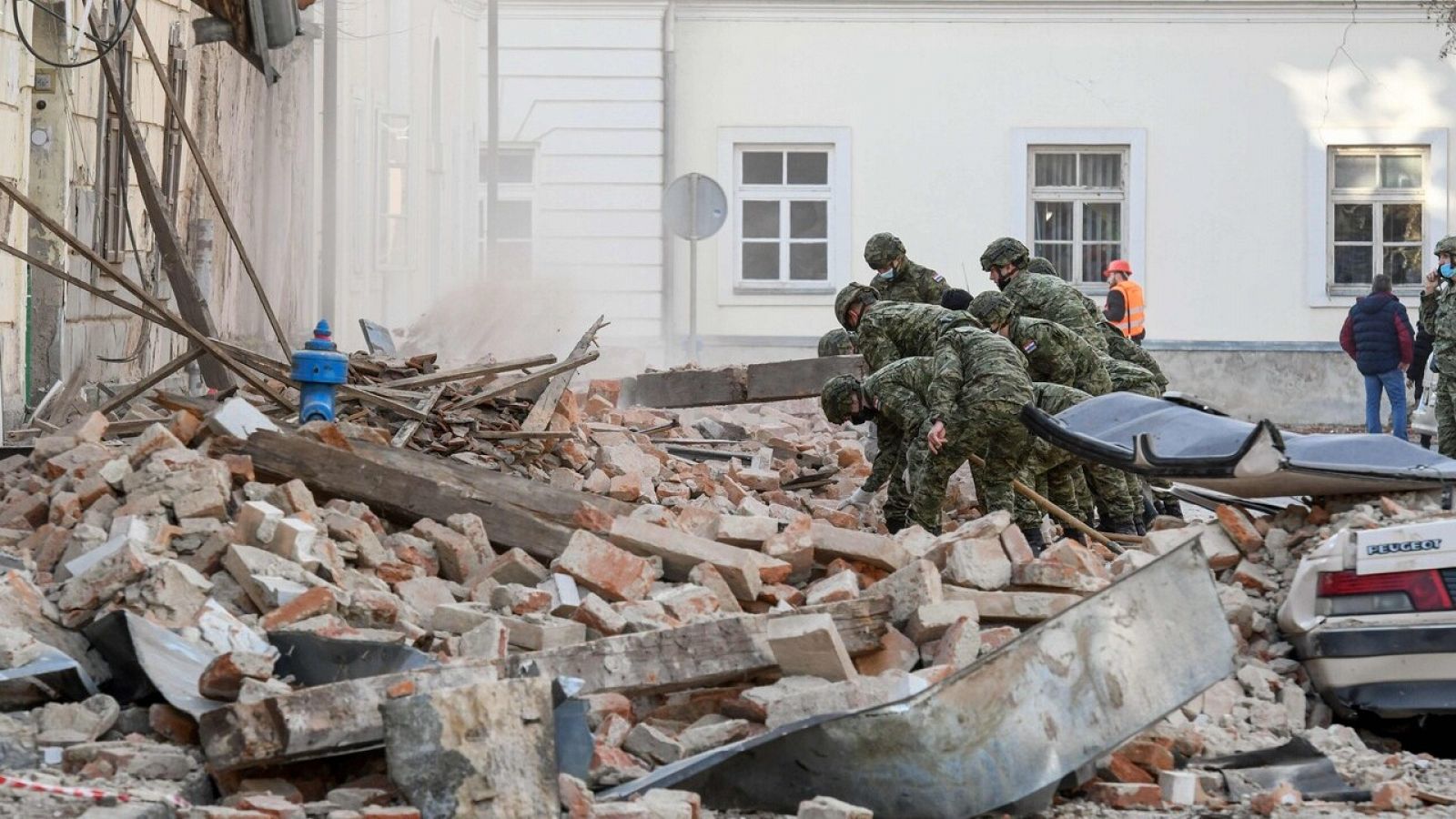 Un terremoto de magnitud 6,4 deja al menos una menor muerta en Croacia