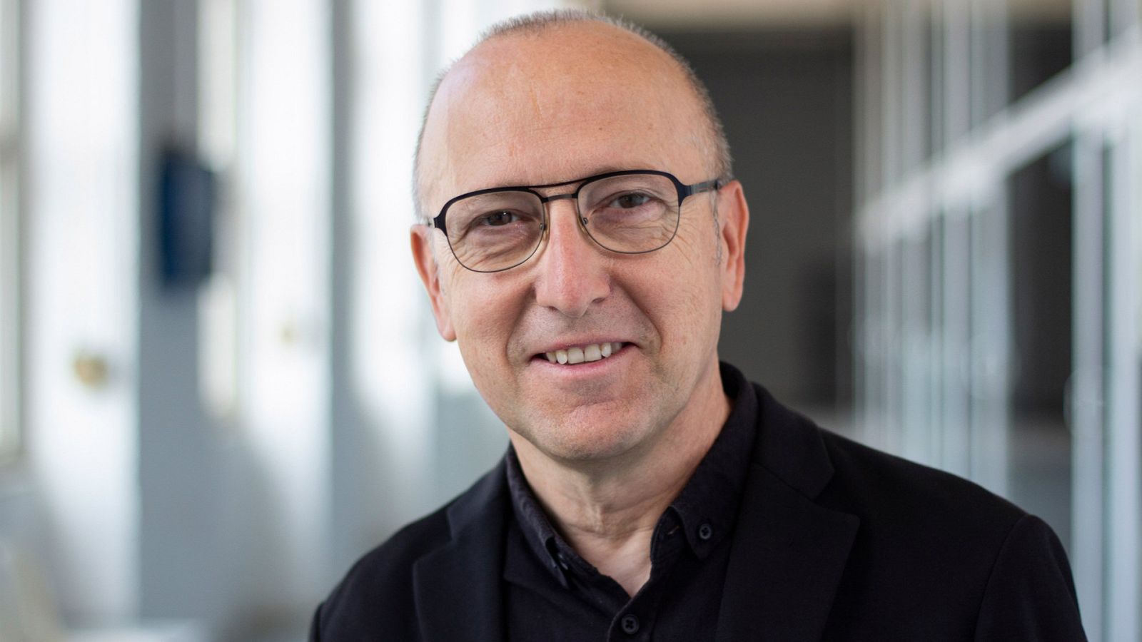 Página Dos - Página Dos, un cuento de Navidad  - ver ahora