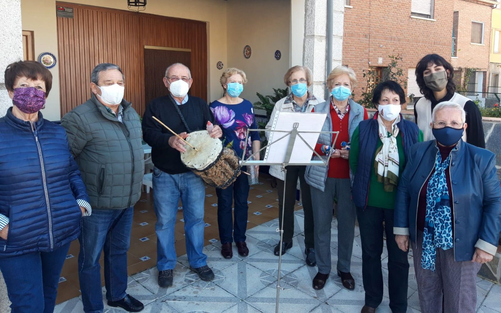 Aquí la Tierra - ¡Así se elabora una buena zambomba!